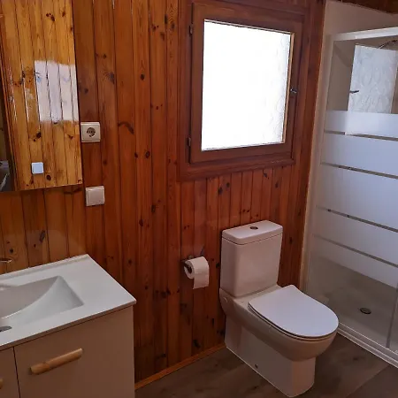 Bungalow Con Piscina En Camping Privado Cerca De La Playa De Torre Del Mar Ideal Familias Velez Malaga Buitenkant foto
