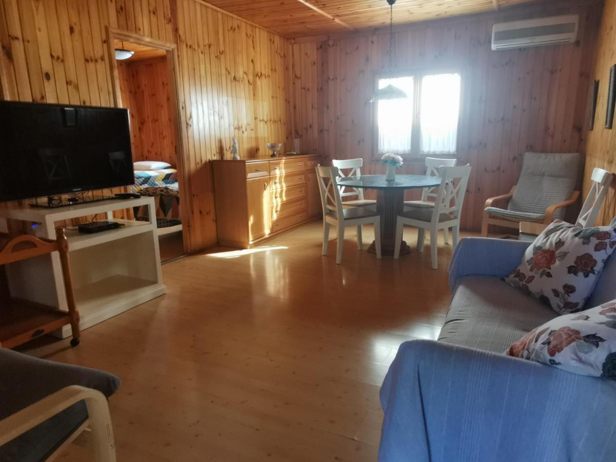 Con Piscina En Privado Cerca De La Playa De Torre Del Mar Ideal Familias Holiday home Velez Malaga