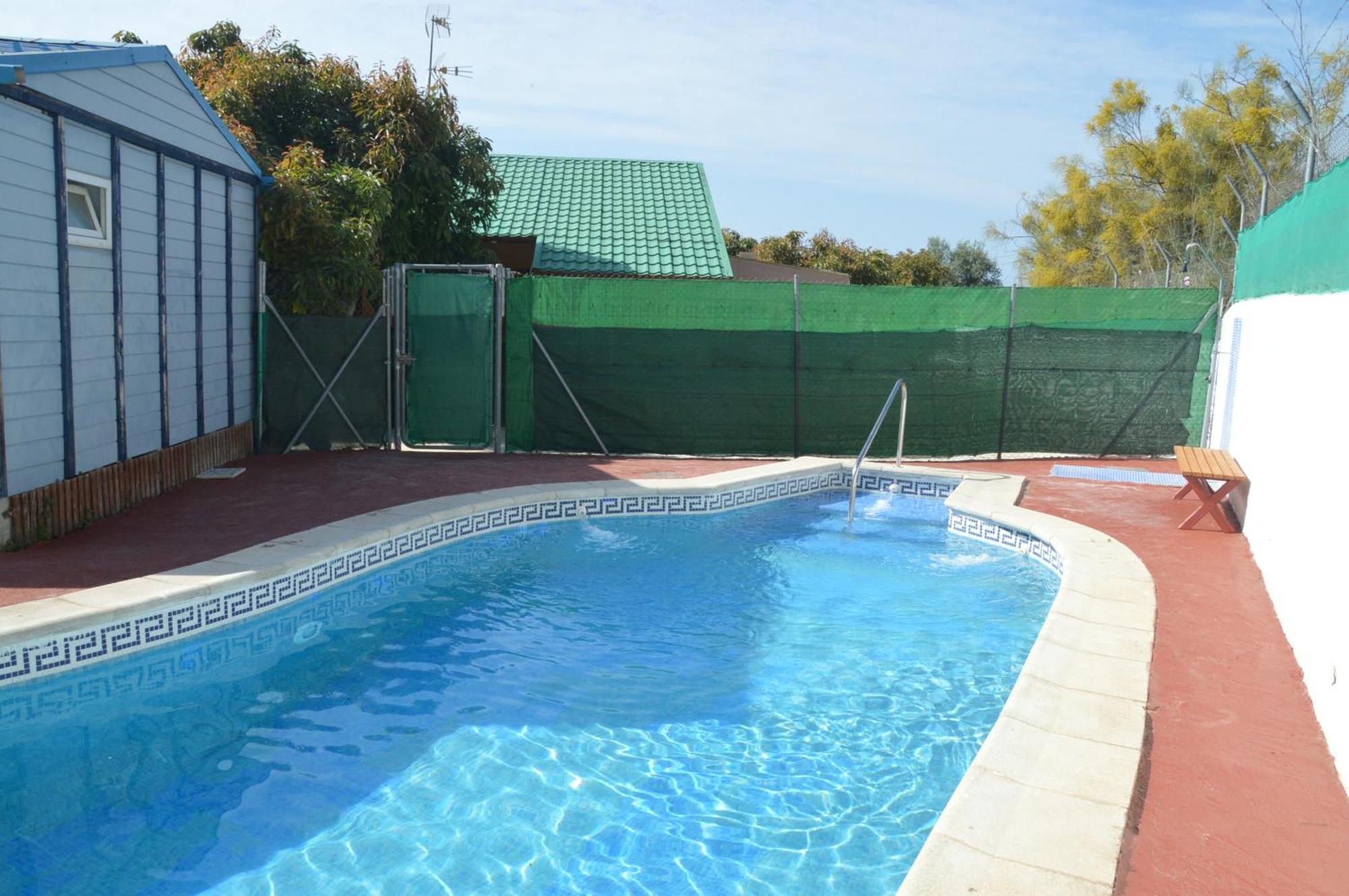 Con Piscina En Privado Cerca De La Playa De Torre Del Mar Ideal Familias Holiday home *